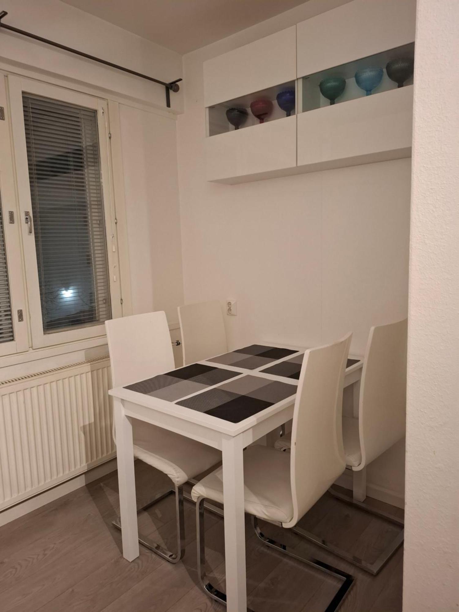 City Apartment Snellmaninkatu 22 A, Yksityinen Pistokkeellinen Paikoitus Sisaeltyy Hintaan Kuopio Zewnętrze zdjęcie
